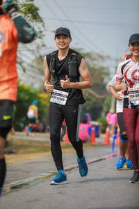 BIB: 410, 42988
                            <button type="button" onclick="openModal(10334341)" class="btn btn-primary btn-sm float-right btn-popup" data-toggle="modal" data-target=".modal-high-quality">
                        <i class="fas fa-shopping-cart"></i> Add to Cart
                    </button>
                                            <button type="button" onclick="isThisMe(10334341, true)" class="btn btn-success btn-sm float-right btn-popup btn-isme hidden" data-toggle="tooltip" data-placement="bottom" title="นี่คือรูปของคุณใช่ไหม คลิกที่นี่เพื่อเอาเข้าอัลบั้ม">
                        <i class="fas fa-plus"></i> Add to album
                    </button>
                    <button type="button" onclick="isThisMe(10334341, false)" class="btn btn-warning btn-sm float-right btn-popup btn-isnotme hidden">
                        <i class="fas fa-ban"></i> Remove from album
                    </button>